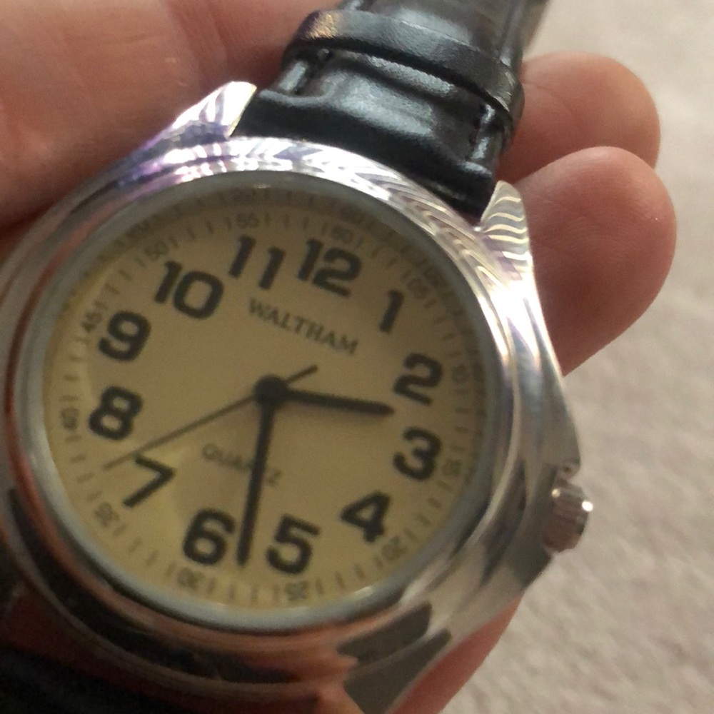 Watch - Picture 2 of 2